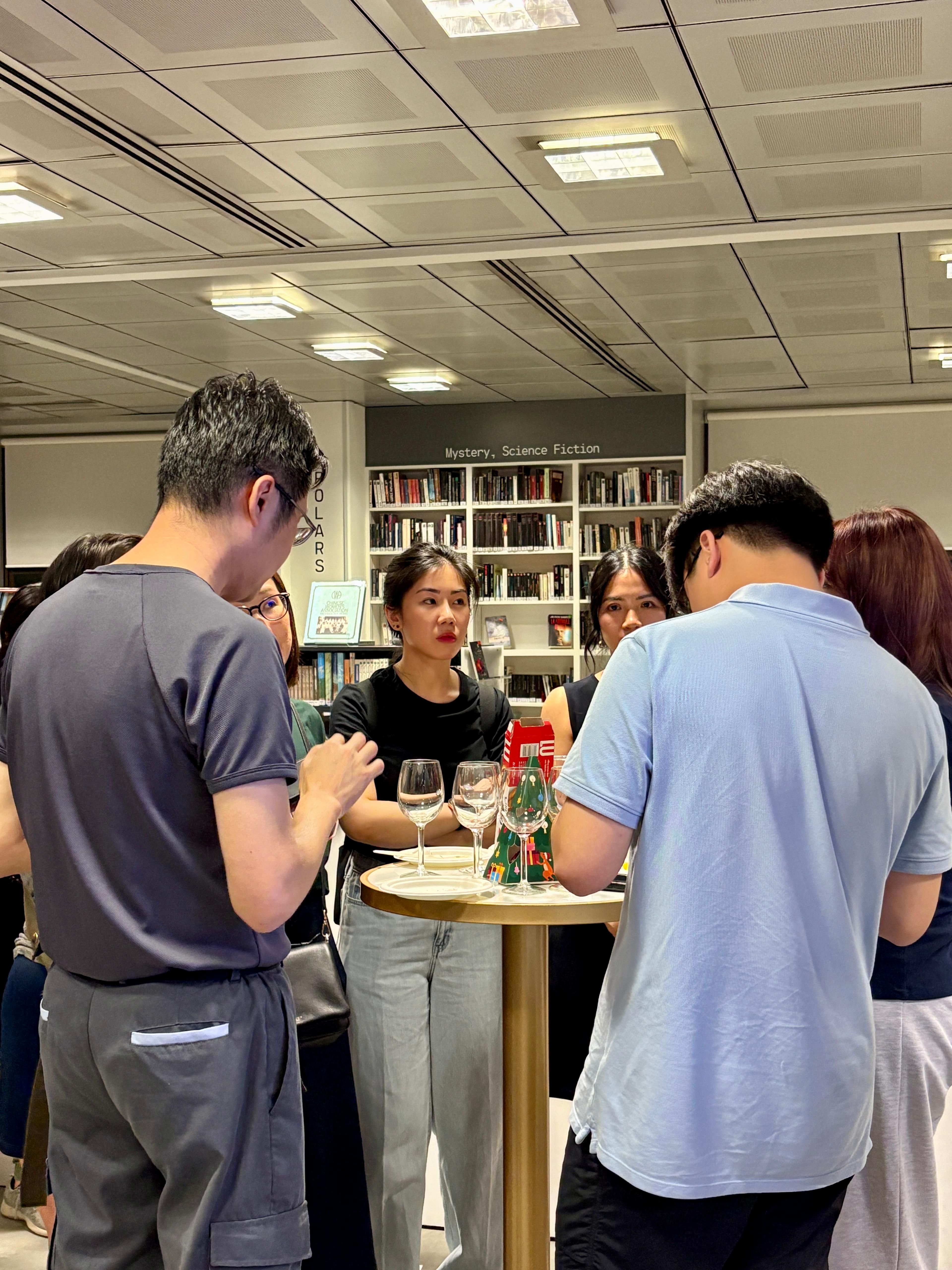 Odoo • Text and Image